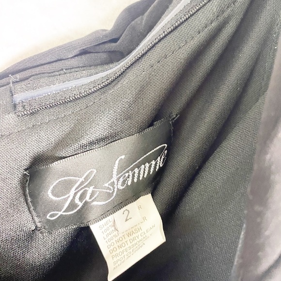 La Femme Dress Style 28389 Black Off Shoulder Long Dress - Picture 6 of 8